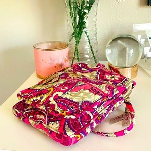 Vera Bradley used once brand new condition